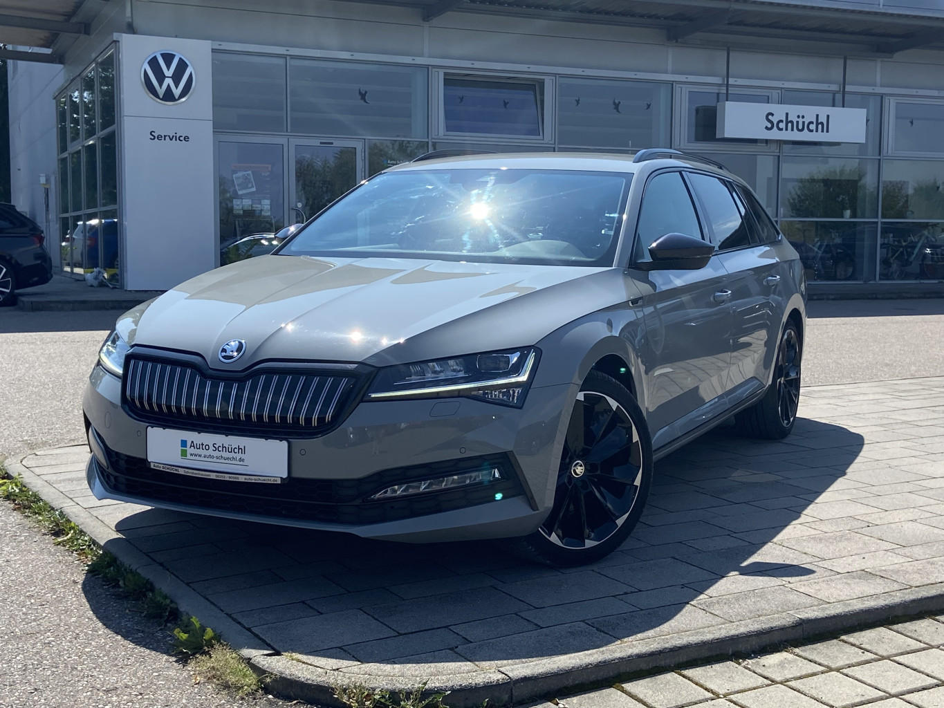 Skoda Superb Combi iV 1.4 TSI DSG SPORTLINE 19