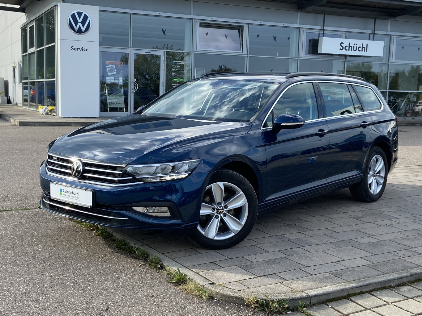 Volkswagen Passat Variant 2.0 TDI DSG BUSSINES 4-MOTION  NAVI+LED+KAMERA+AHK+APP-CONNECT+ACC+LANE-ASSIST+SHZ+PDC+DAB+BLUETOOTH