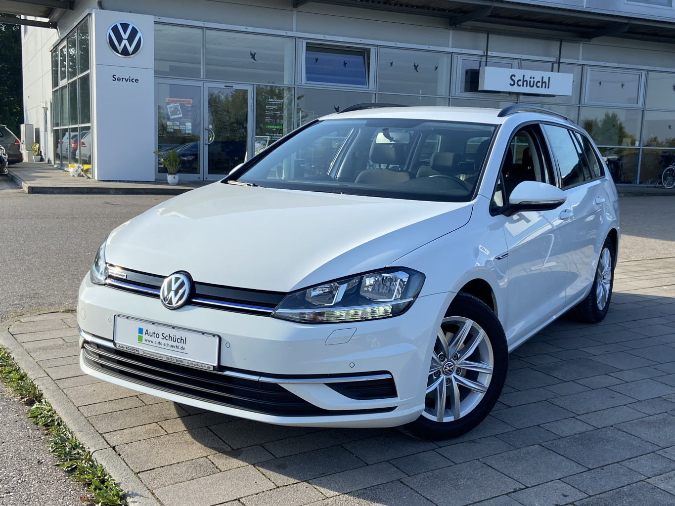 Volkswagen Golf Variant 1.5 TSI Comfortline NAVI+SHZ+PDC+BLUETOOTH