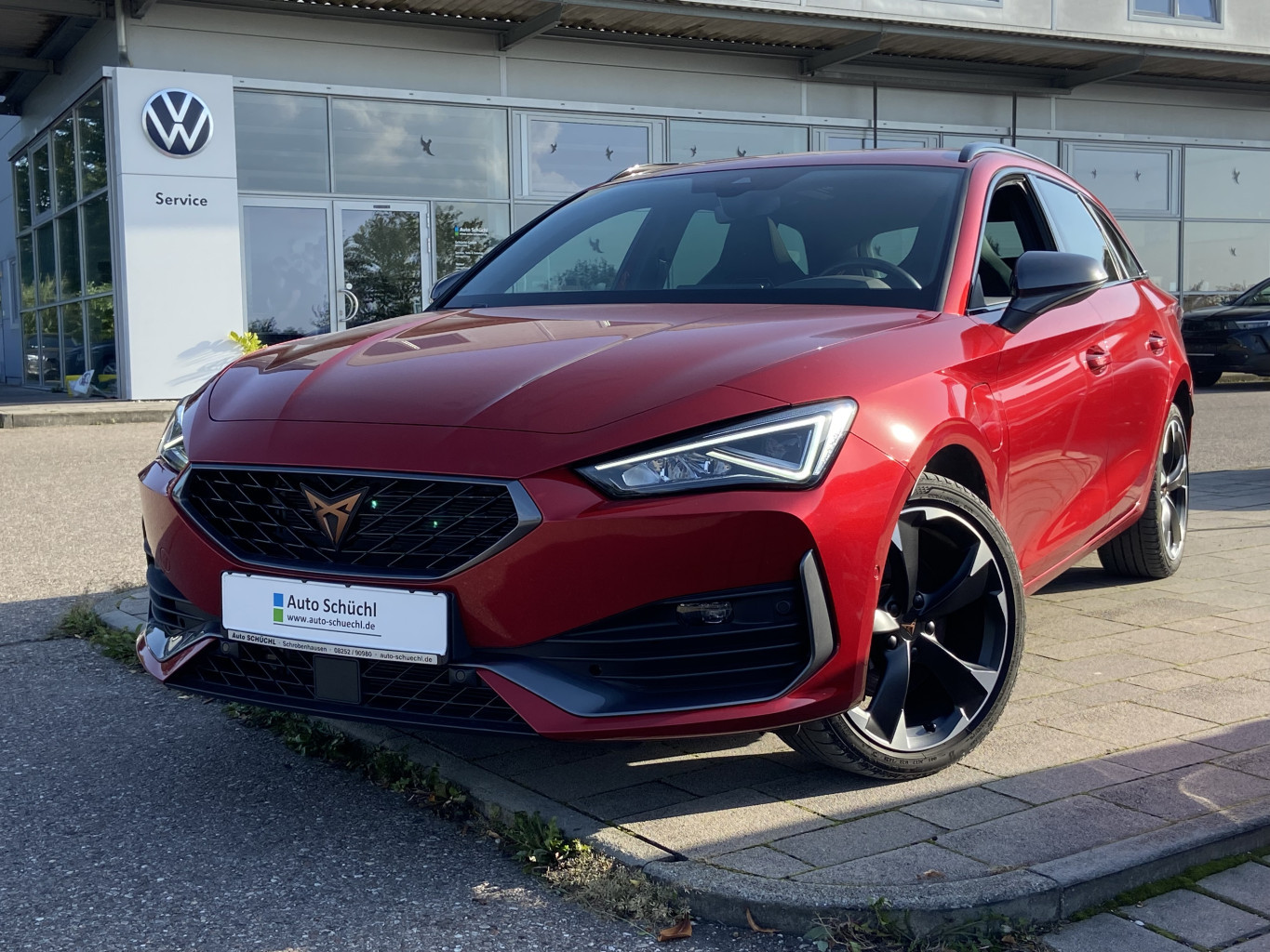 Cupra Leon ST 1.4 TSI DSG eHybrid 18