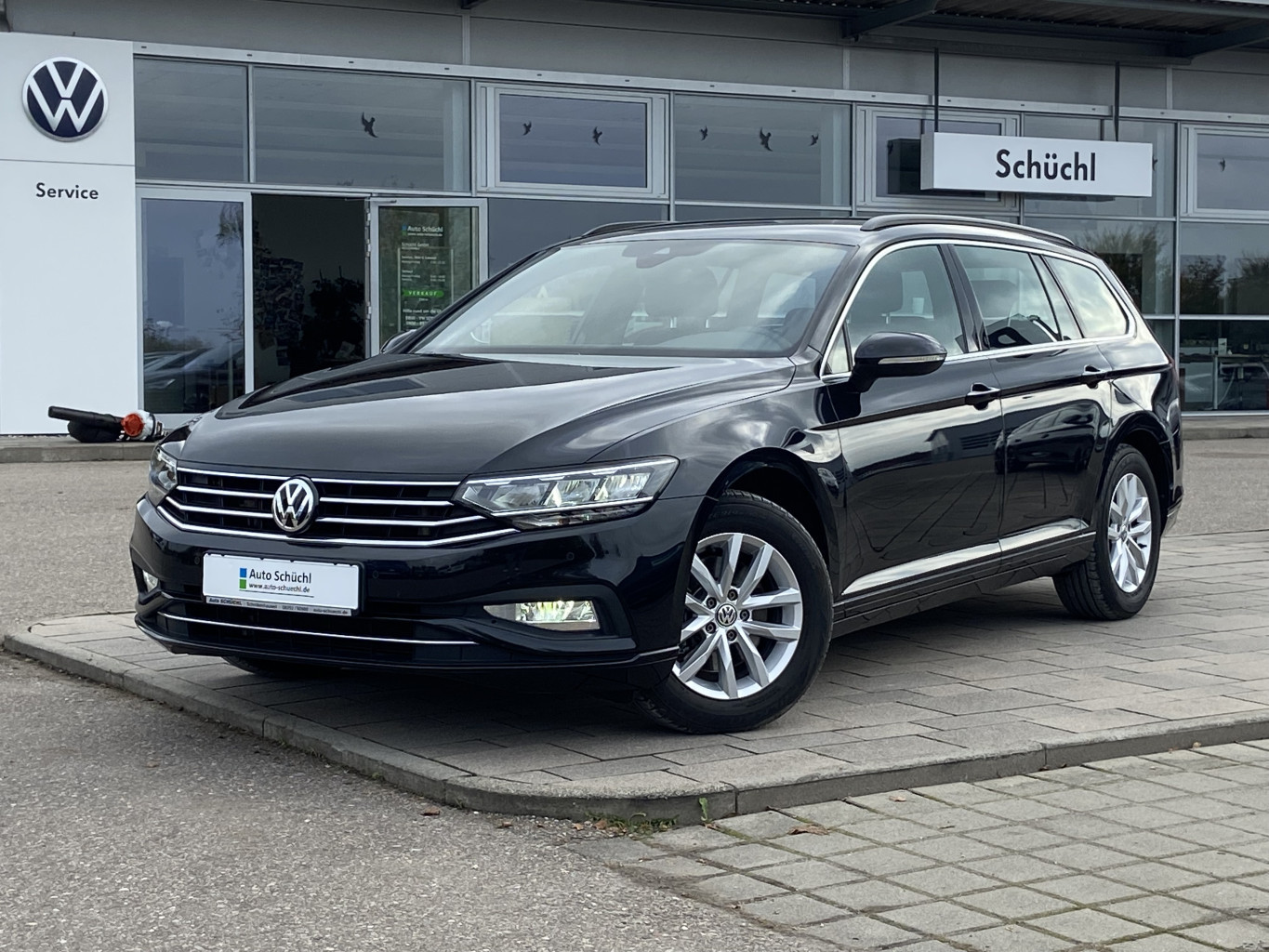 Volkswagen Passat Variant 2.0 TDI DSG Business NAVI+LED+KAMERA+APP-CONNECT+ACC+LANE-ASSIST+SHZ+PDC+ACC+BLUETOOTH+EL.HECKKLAPPE