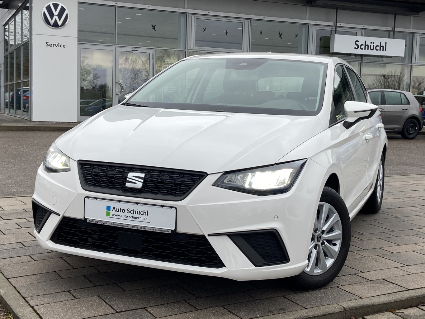 Seat Ibiza 1.0 TSI DSG Style NAVI-PRO+LED+FULL-LINK+SHZ+PDC+DAB+LANE-ASSIST+KAMERA+GRA